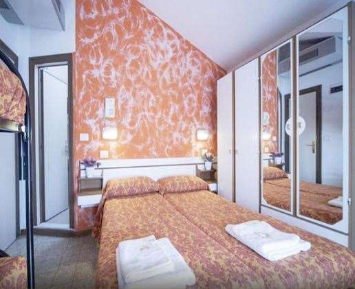 Hotel Luna Rimini Phòng bức ảnh